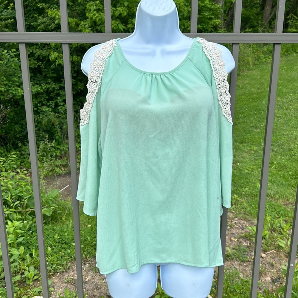 Alya Open Shoulder Mint Green Blouse with Lace Size Medium